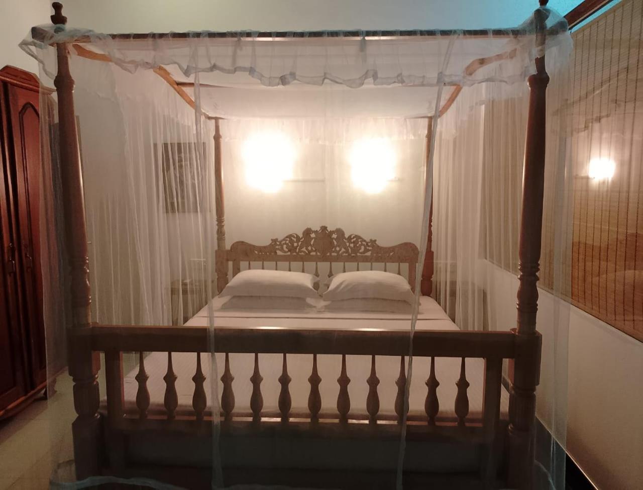 Skywalker Guest House เวลิกามา ภายนอก รูปภาพ