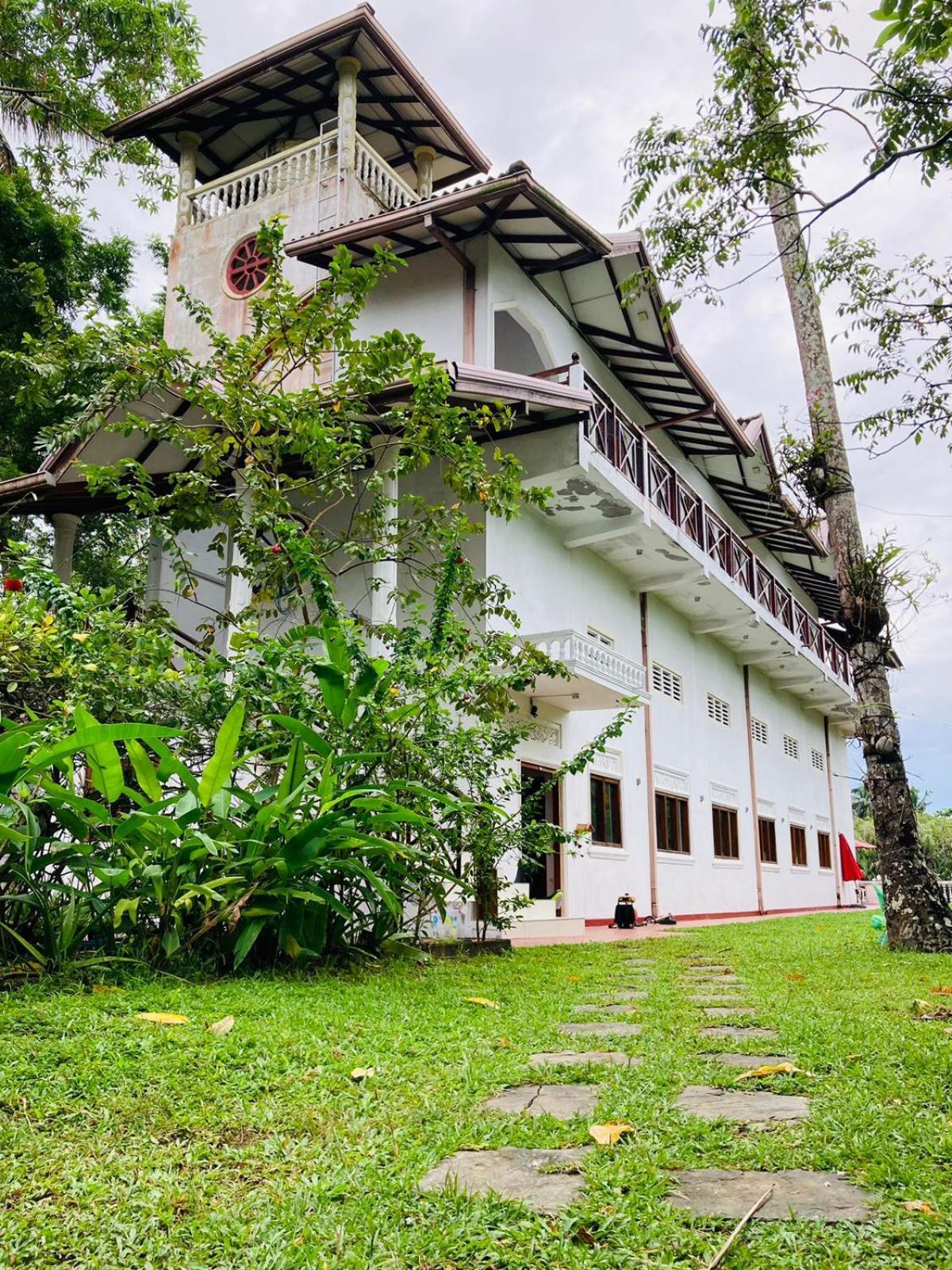 Skywalker Guest House เวลิกามา ภายนอก รูปภาพ